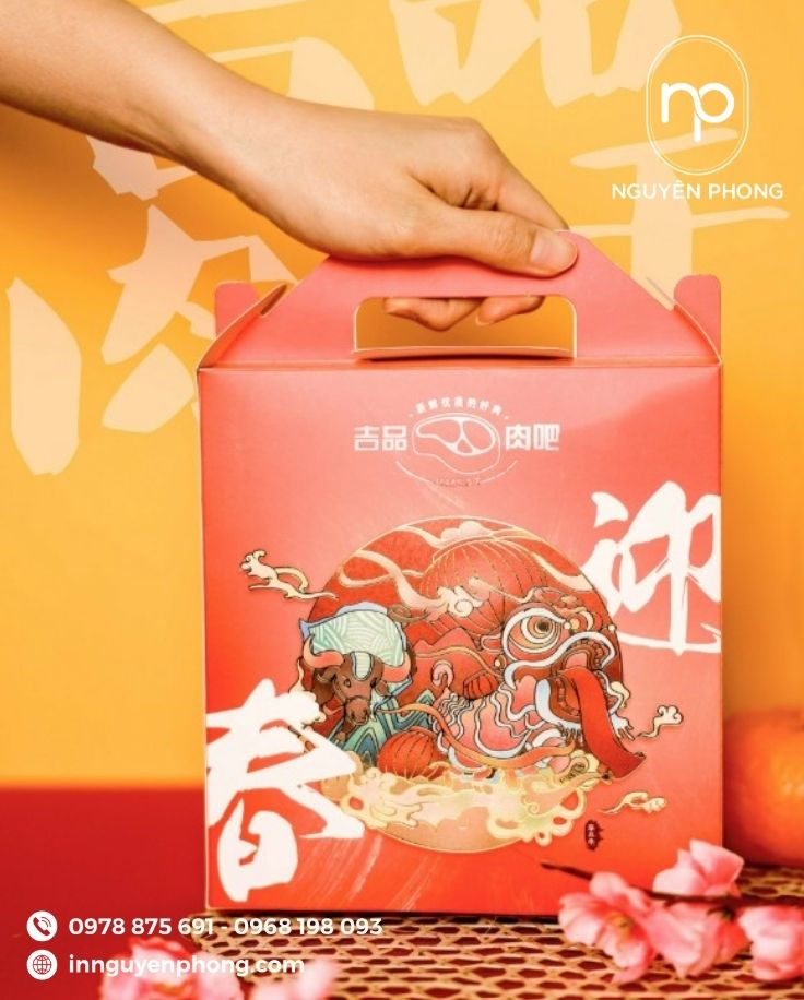 Mẫu túi giấy đựng thịt sấy có quai cầm